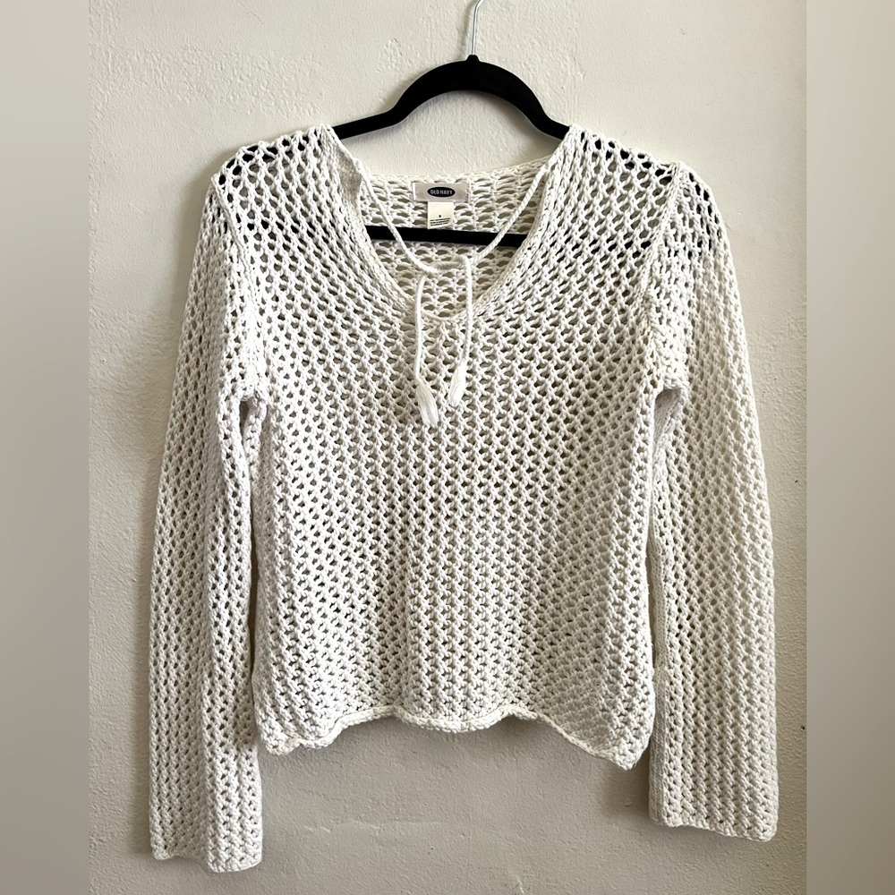 Old Navy Cream Knit Pullover